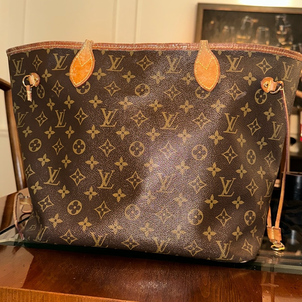 Louis Vuitton Neverfull